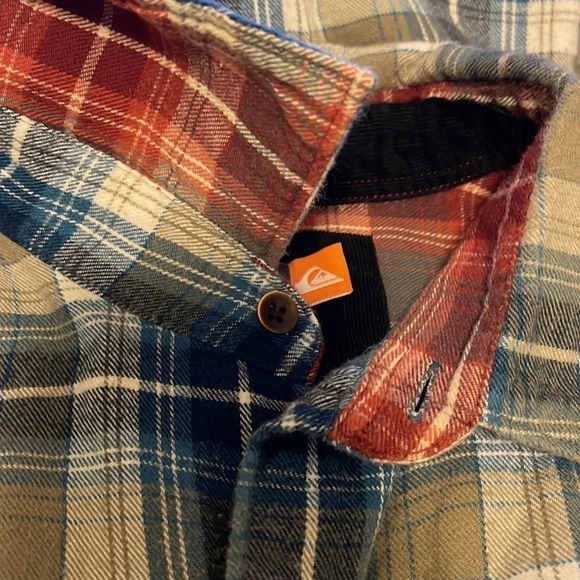 QUIKSILVER Mens Plaid Flannel Button Up Shirt Blue Tan Long Sleeve Logo Skate S - Picture 11 of 16